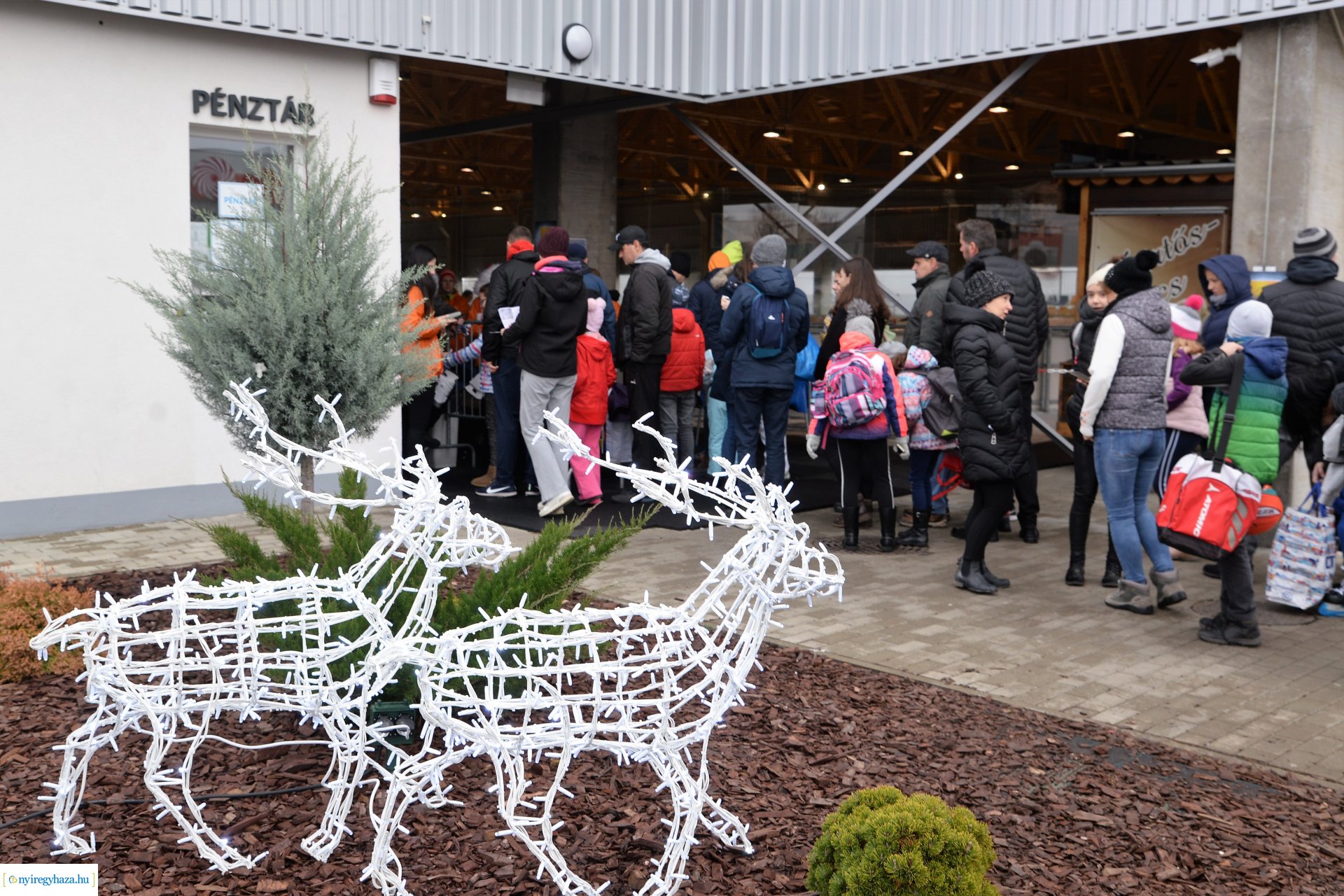 Jégkaland a műlyégpályán