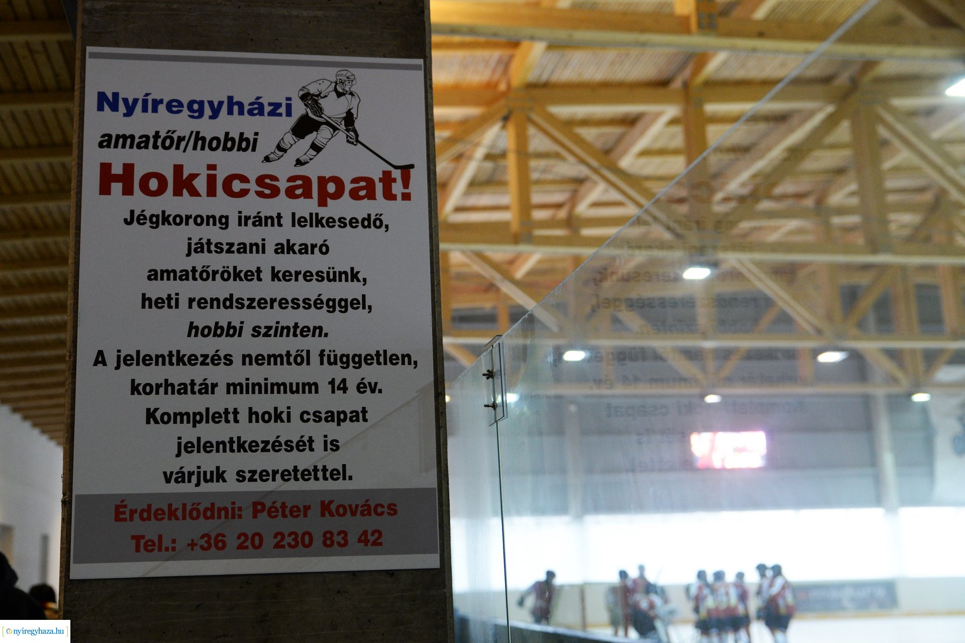 Jégkorong mérkőzések a Városi Jégpályán