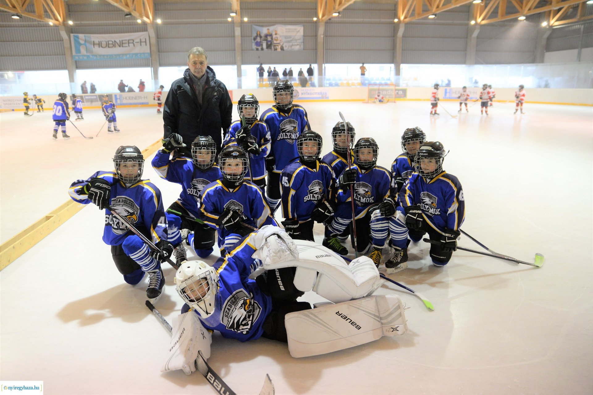 Jégkorong mérkőzések a Városi Jégpályán