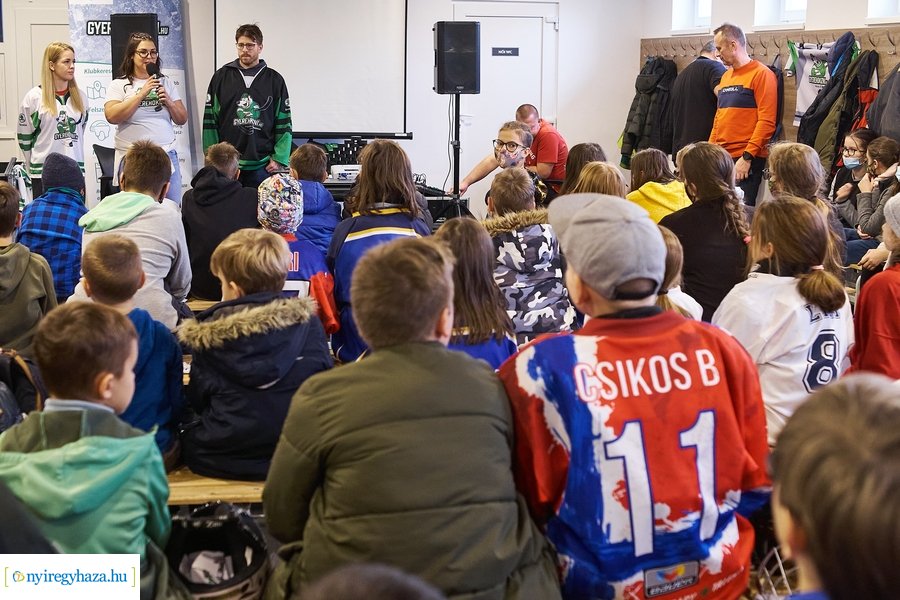 Jégkorong roadshow Nyíregyházán