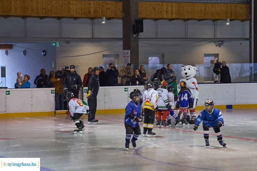 Jégkorong roadshow Nyíregyházán