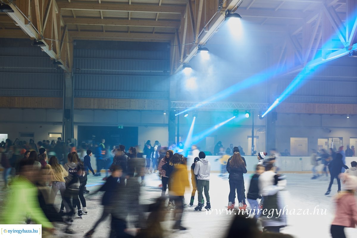 Jégpályák Éjszakája 2020 - Retro Ice Party 