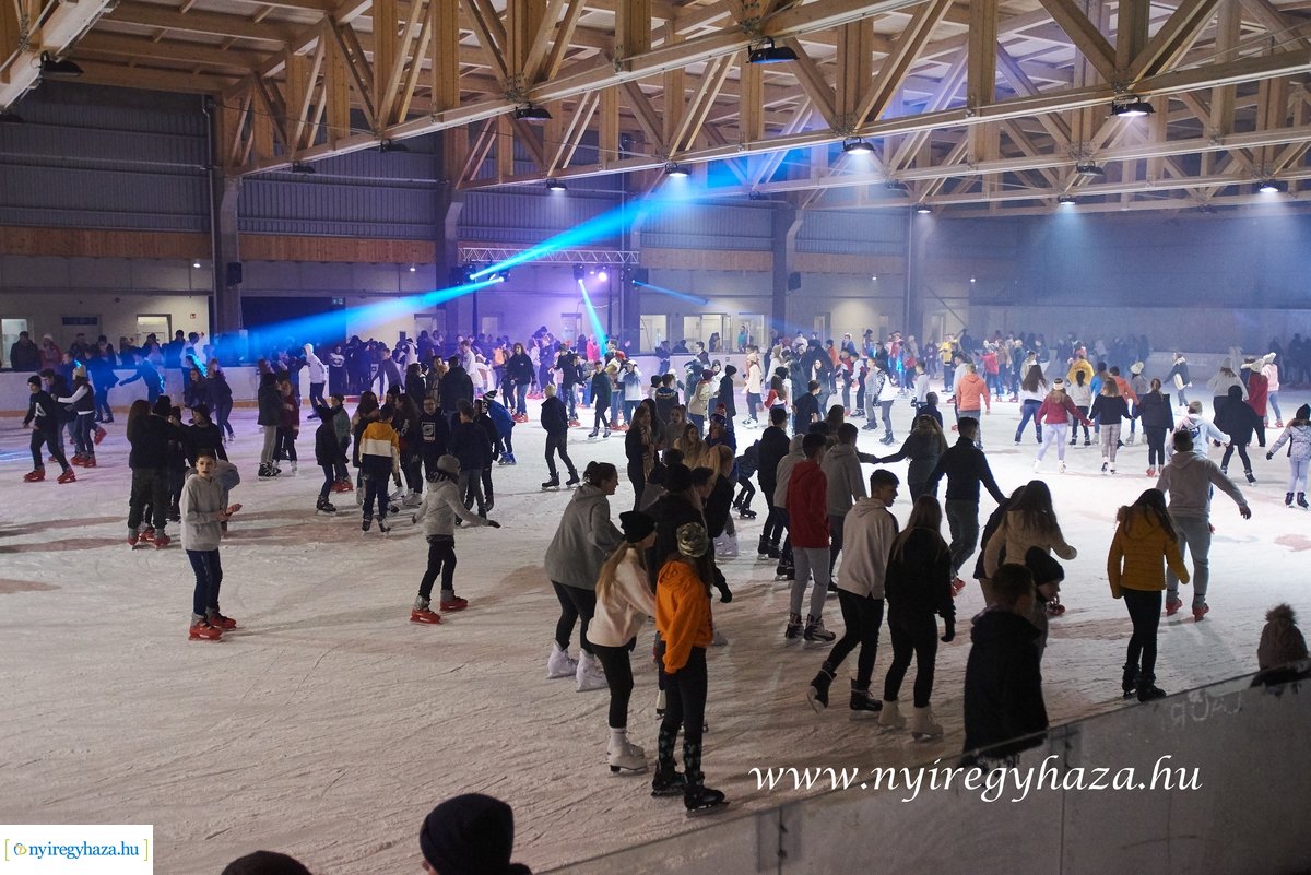 Jégpályák Éjszakája 2020 - Retro Ice Party 