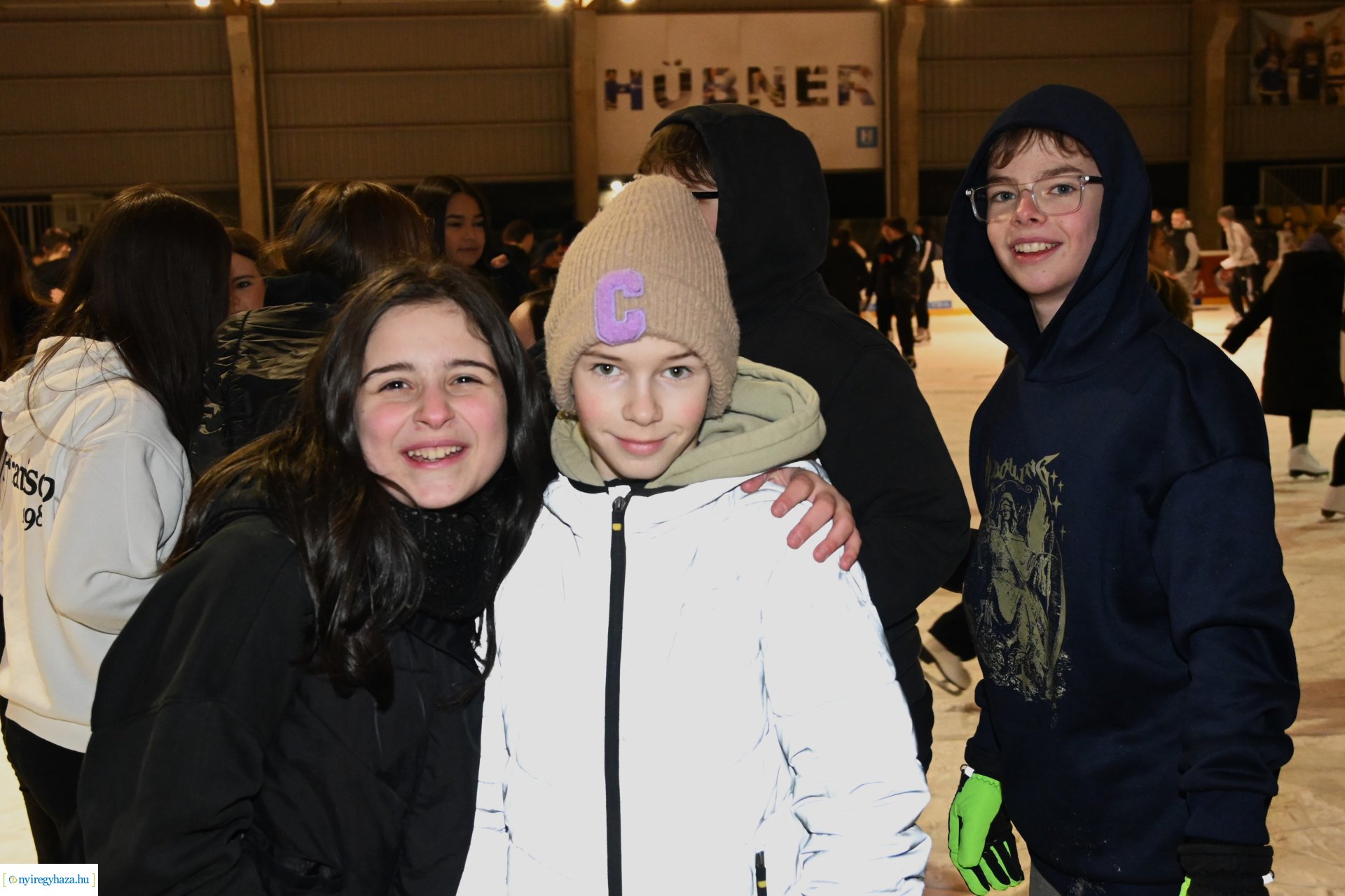 Jégpályák Éjszakája 2024