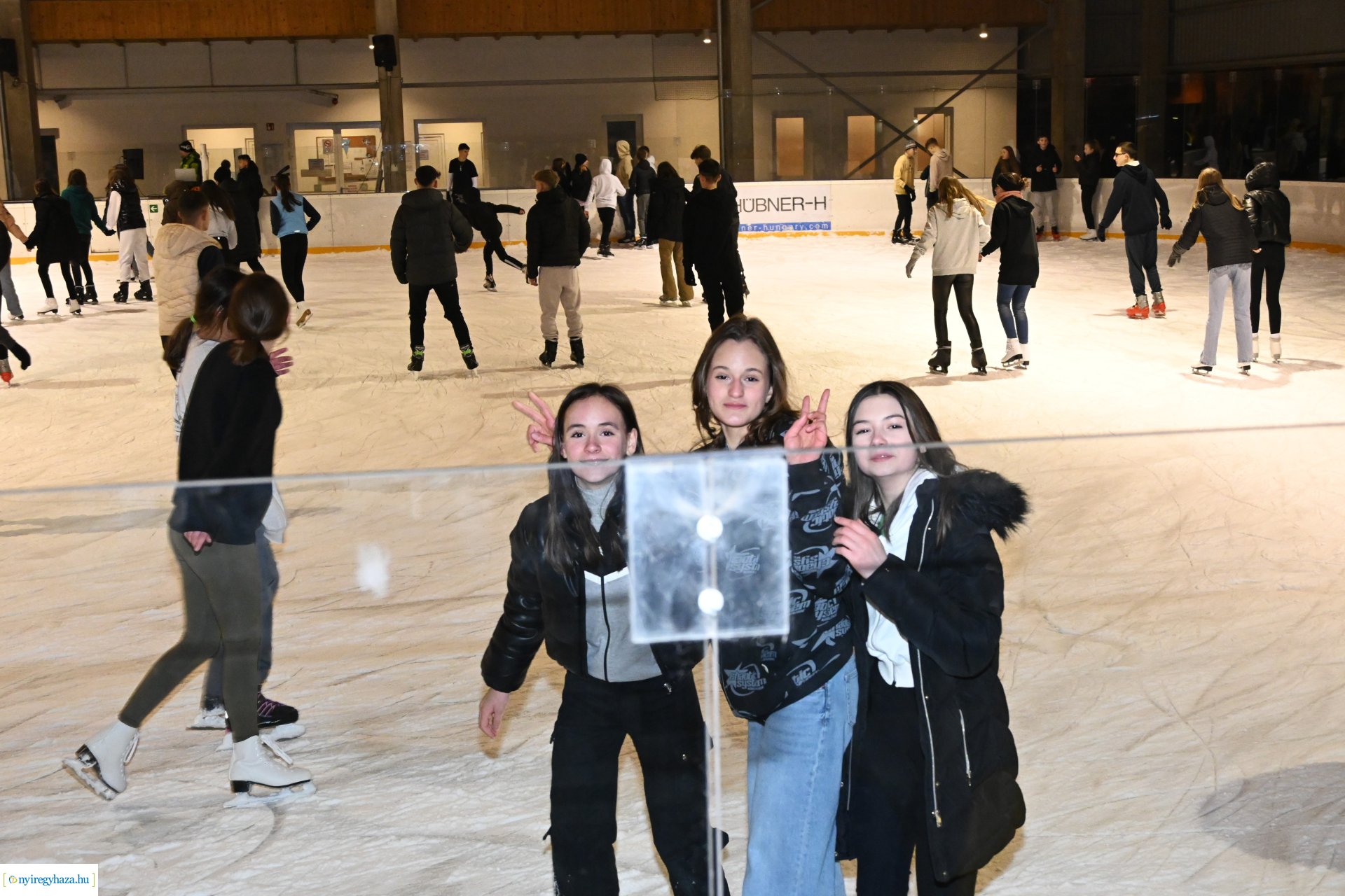 Jégpályák Éjszakája 2024