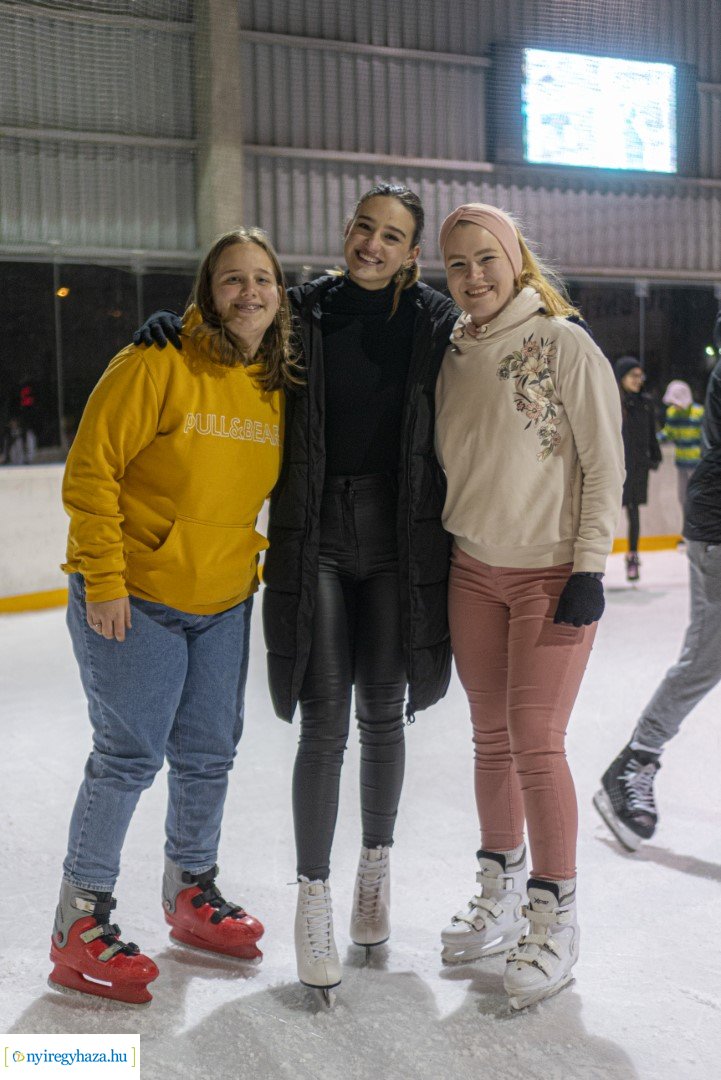 Jégpályák éjszakája