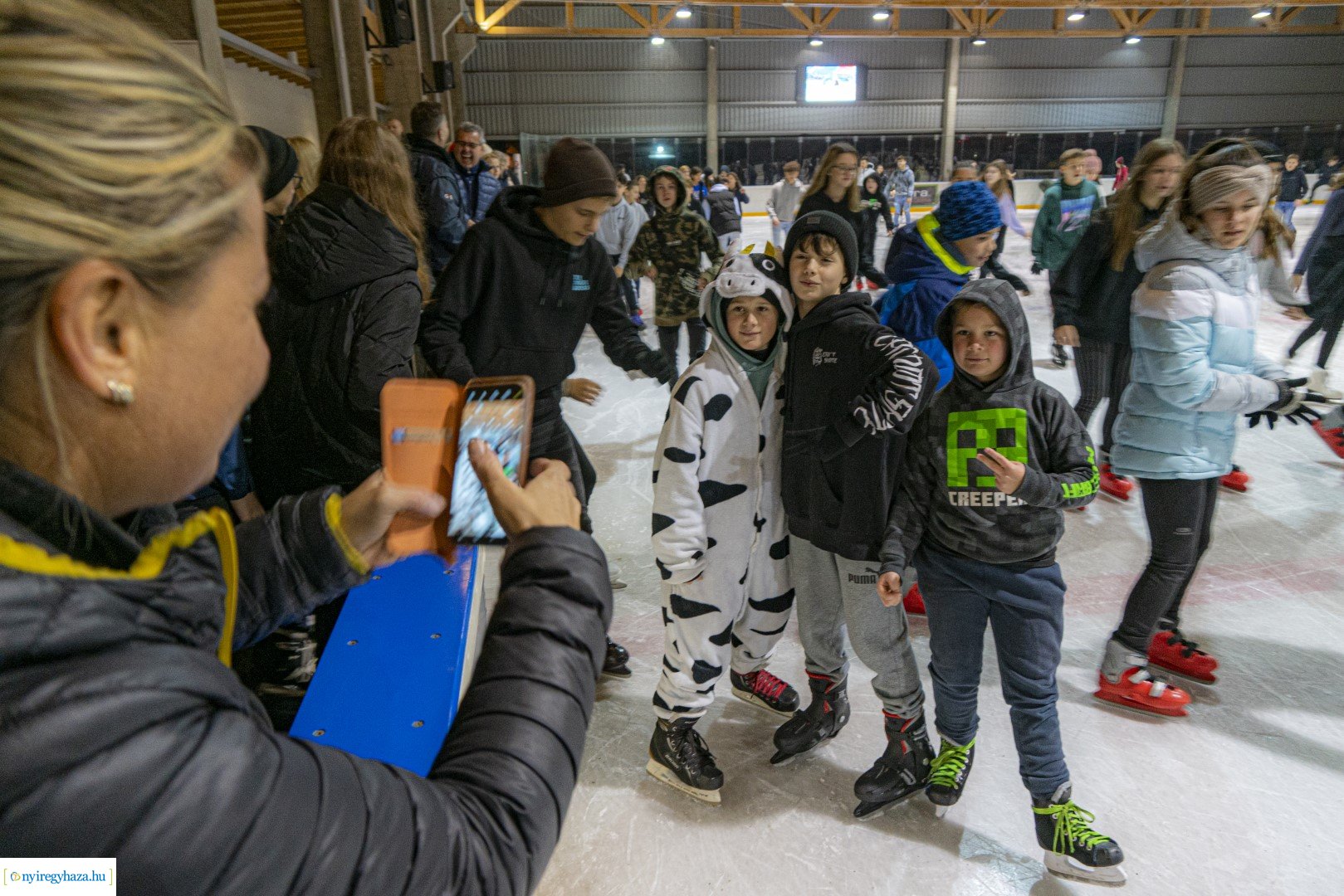 Jégpályák éjszakája
