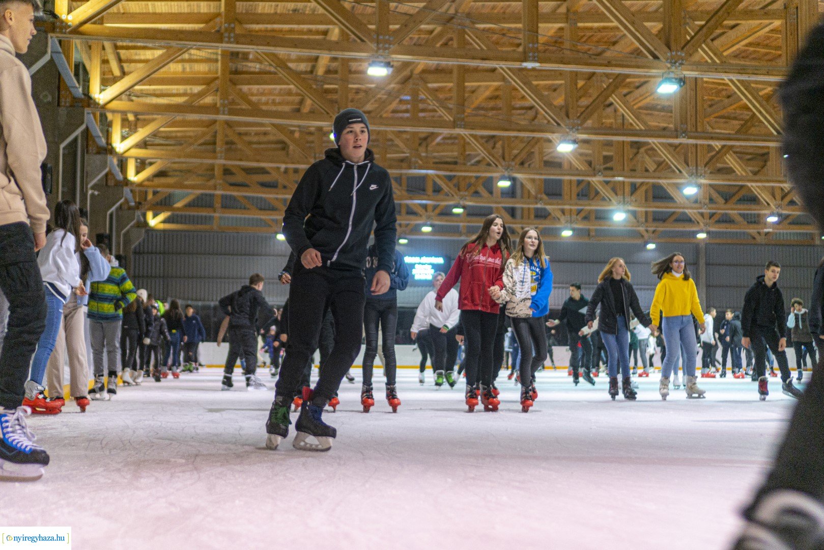 Jégpályák éjszakája