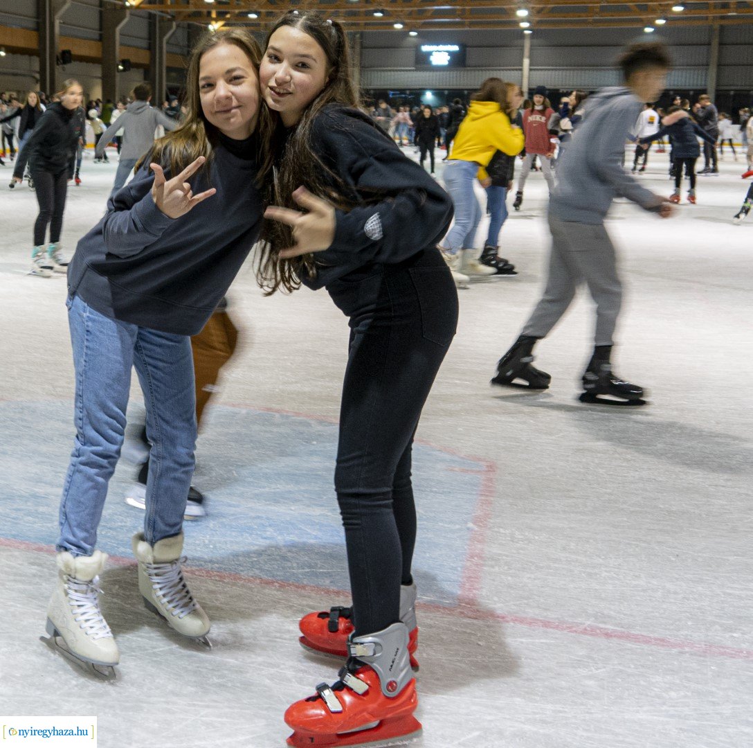 Jégpályák éjszakája