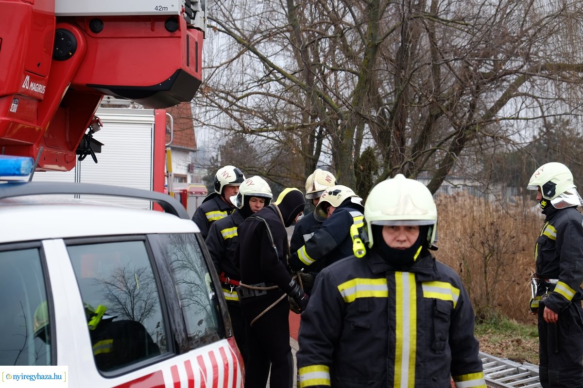 Jégről mentési gyakorlat a Bujtoson - 2020