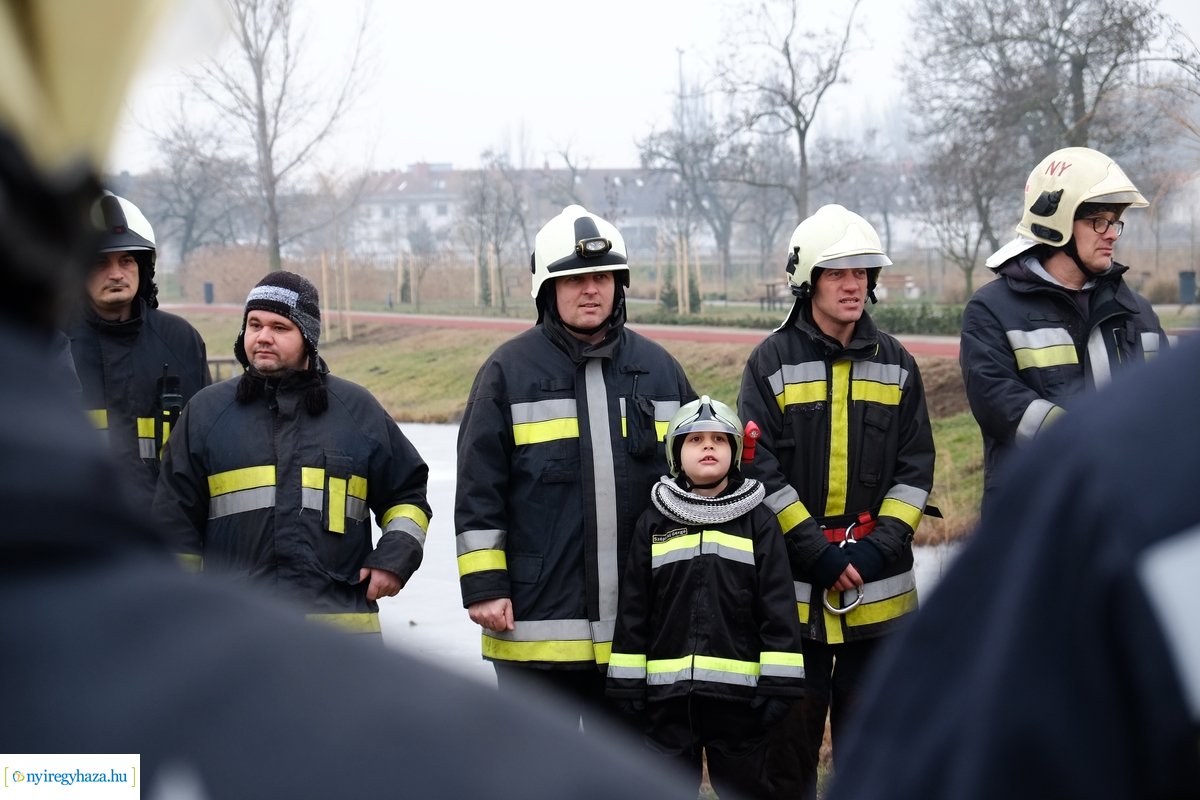 Jégről mentési gyakorlat a Bujtoson - 2020