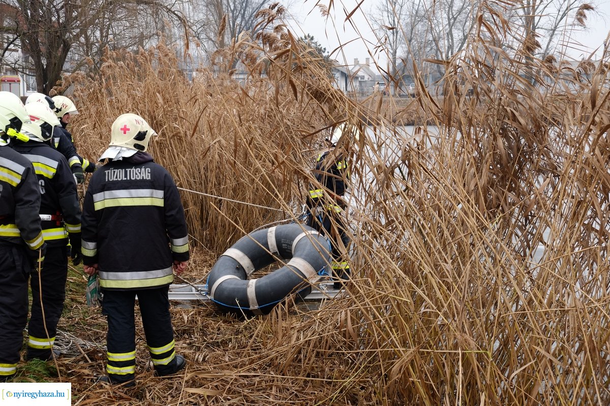 Jégről mentési gyakorlat a Bujtoson - 2020