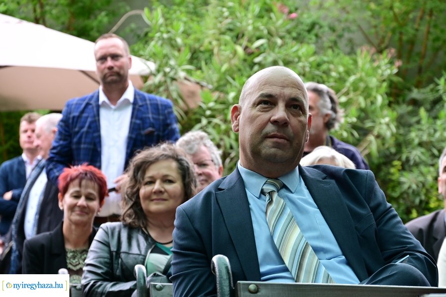 Jégvilág átadó 2024