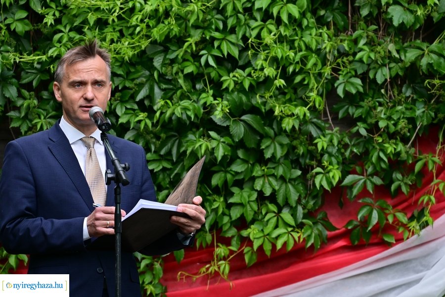 Jégvilág átadó 2024