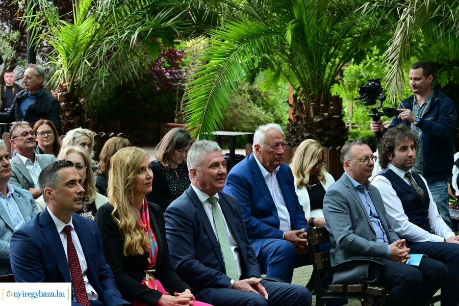 Jégvilág átadó 2024