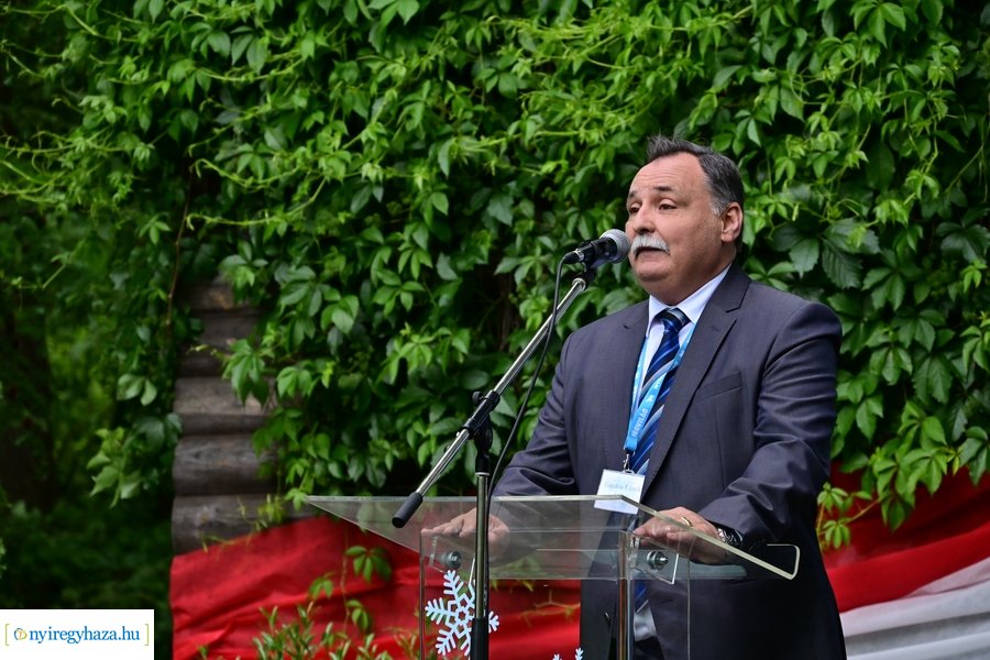 Jégvilág átadó 2024