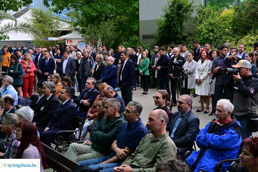 Jégvilág átadó 2024