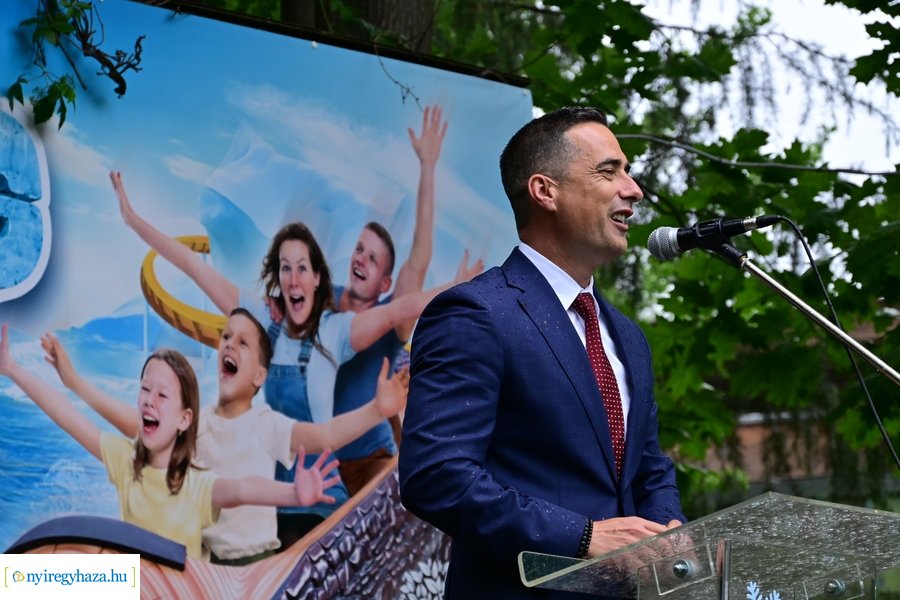 Jégvilág átadó 2024