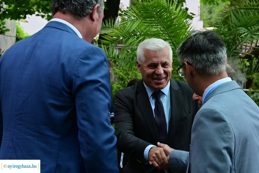 Jégvilág átadó 2024