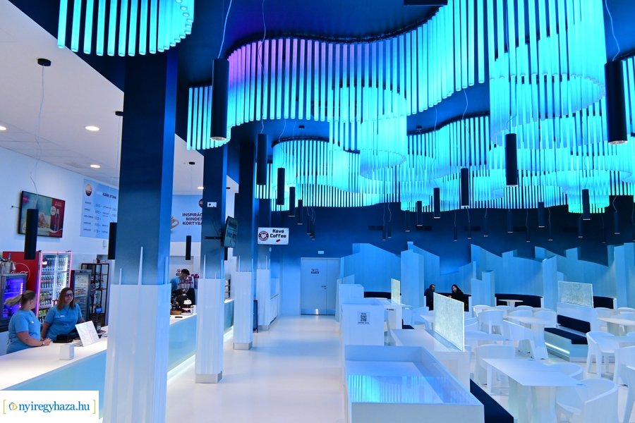 Jégvilág átadó 2024