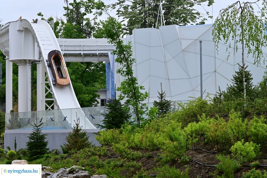 Jégvilág átadó 2024