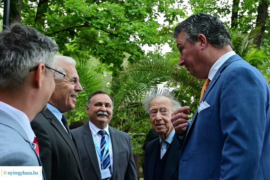 Jégvilág átadó 2024