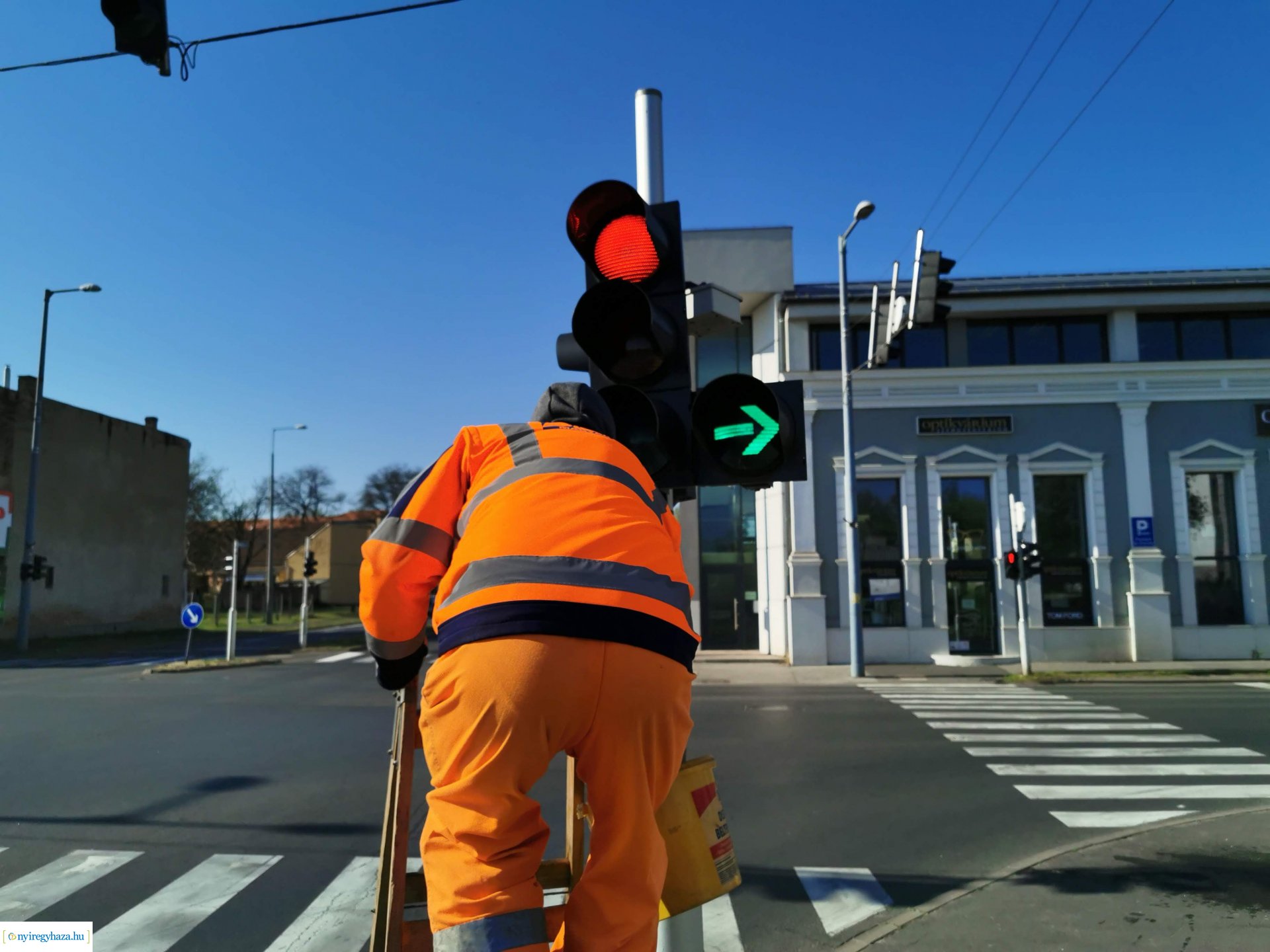 Jelzőlámpák karbantartása 