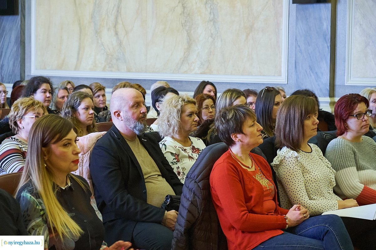 Jelzőrendszeri tanácskozás a Városházán