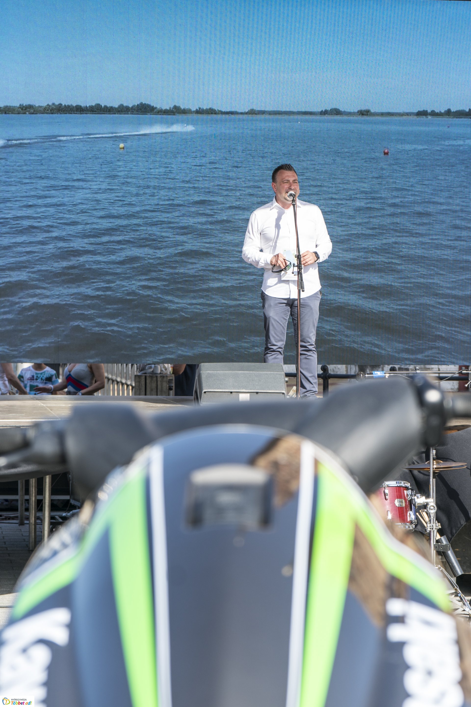 Jet Ski Eb megnyitó a Kossuth téren