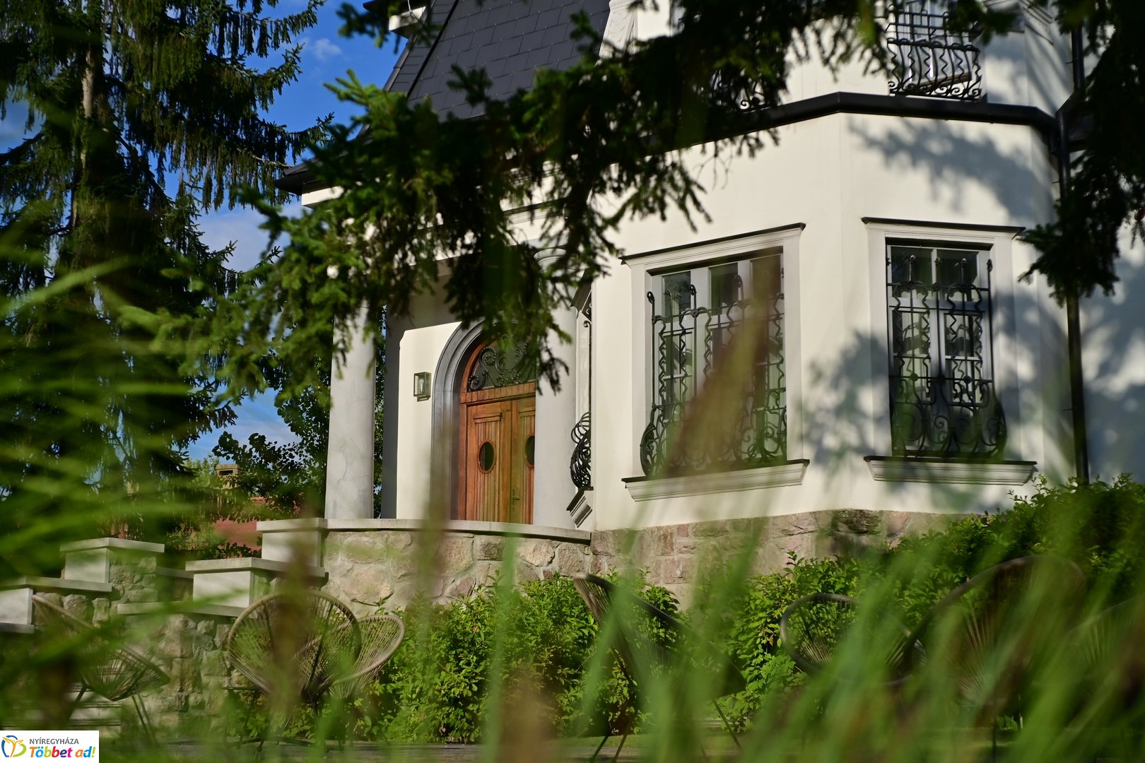 Jókai és a nők a Bencs Villában