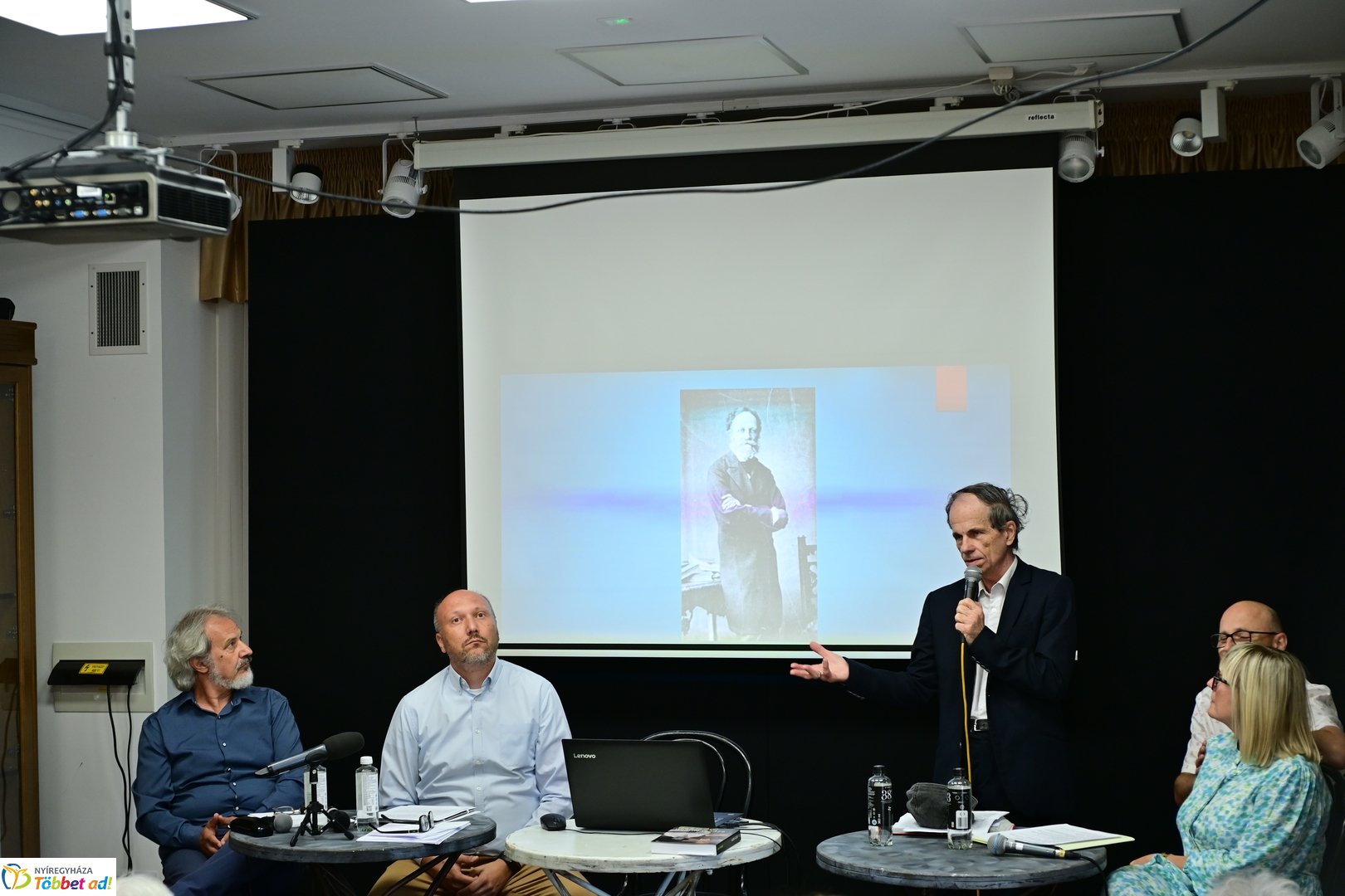 Jókai és a nők a Bencs Villában