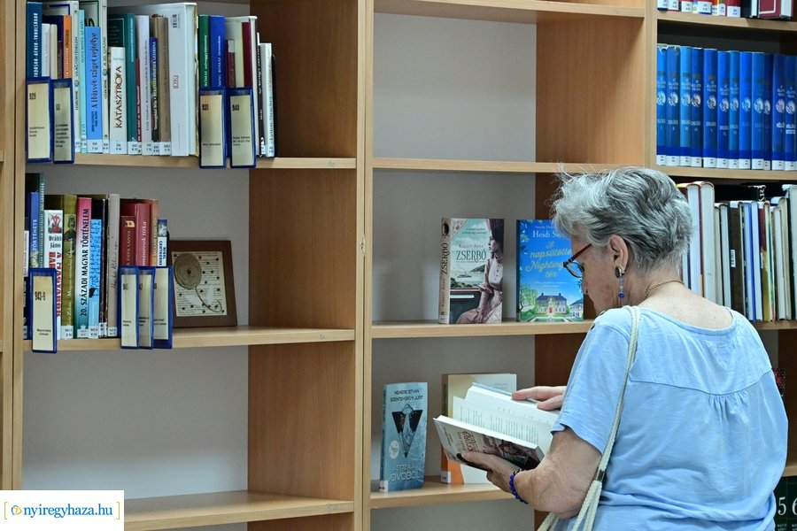 Jósavárosi fiókkönyvtár megnyitó 2024