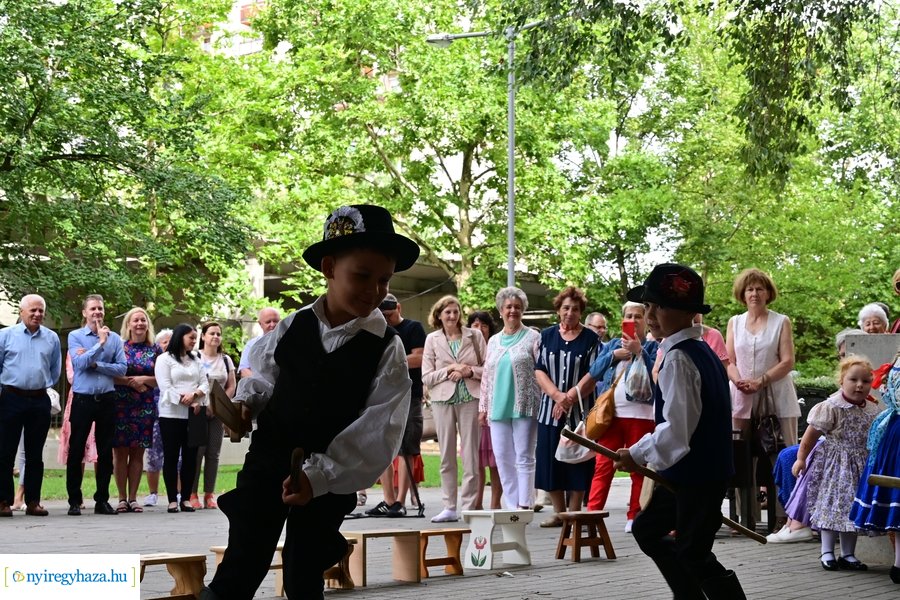 Jósavárosi fiókkönyvtár megnyitó 2024