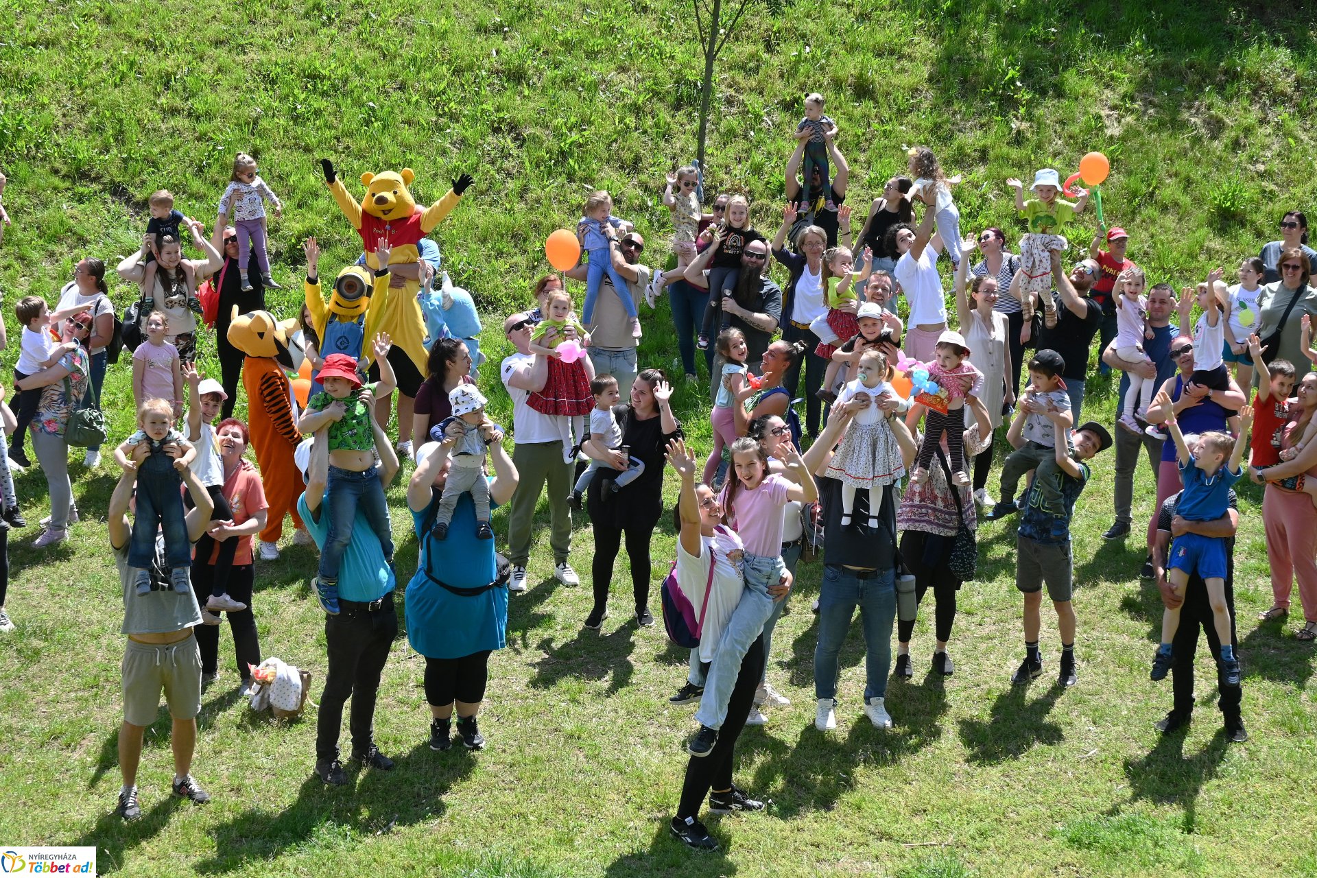 Jósavárosi gyereknap - Gyereket a magasba! 