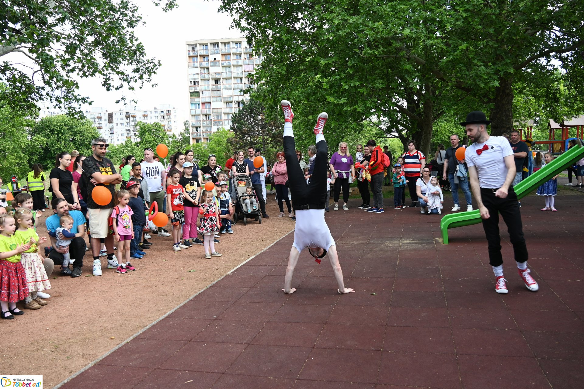 Jósavárosi gyereknap - Gyereket a magasba! 