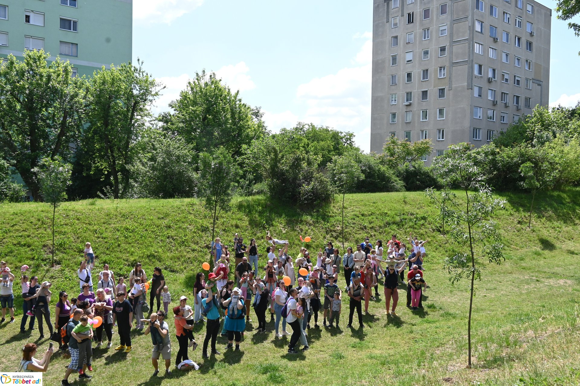 Jósavárosi gyereknap - Gyereket a magasba! 