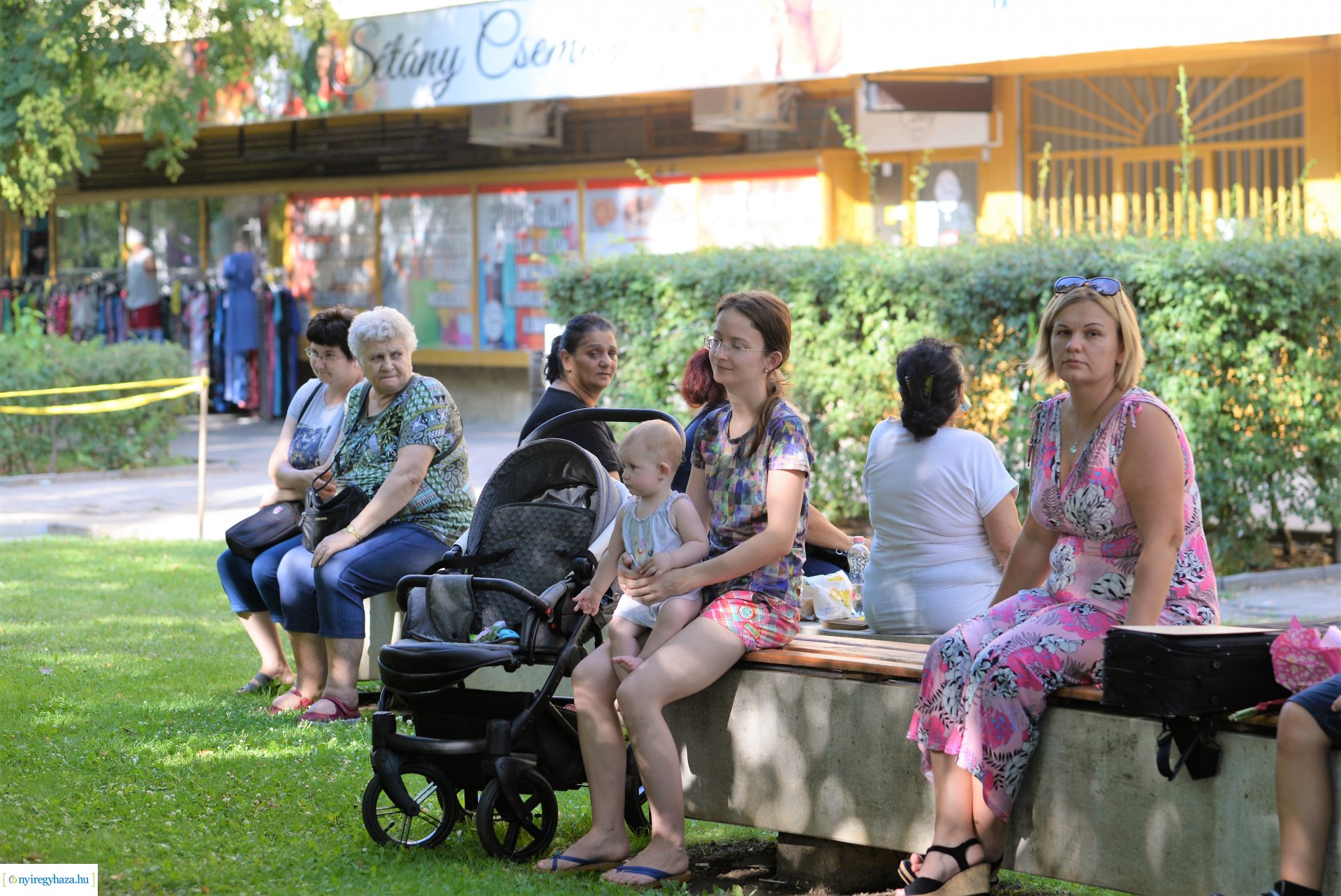 Térzene a Jósavárosban