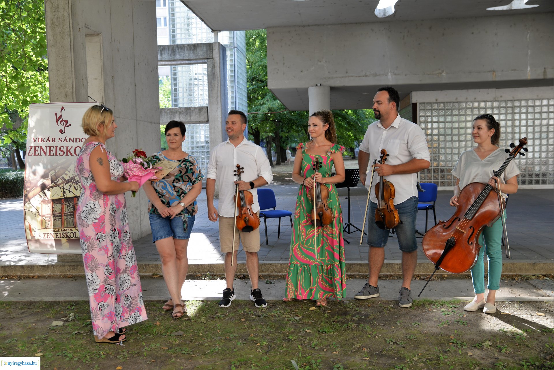 Térzene a Jósavárosban