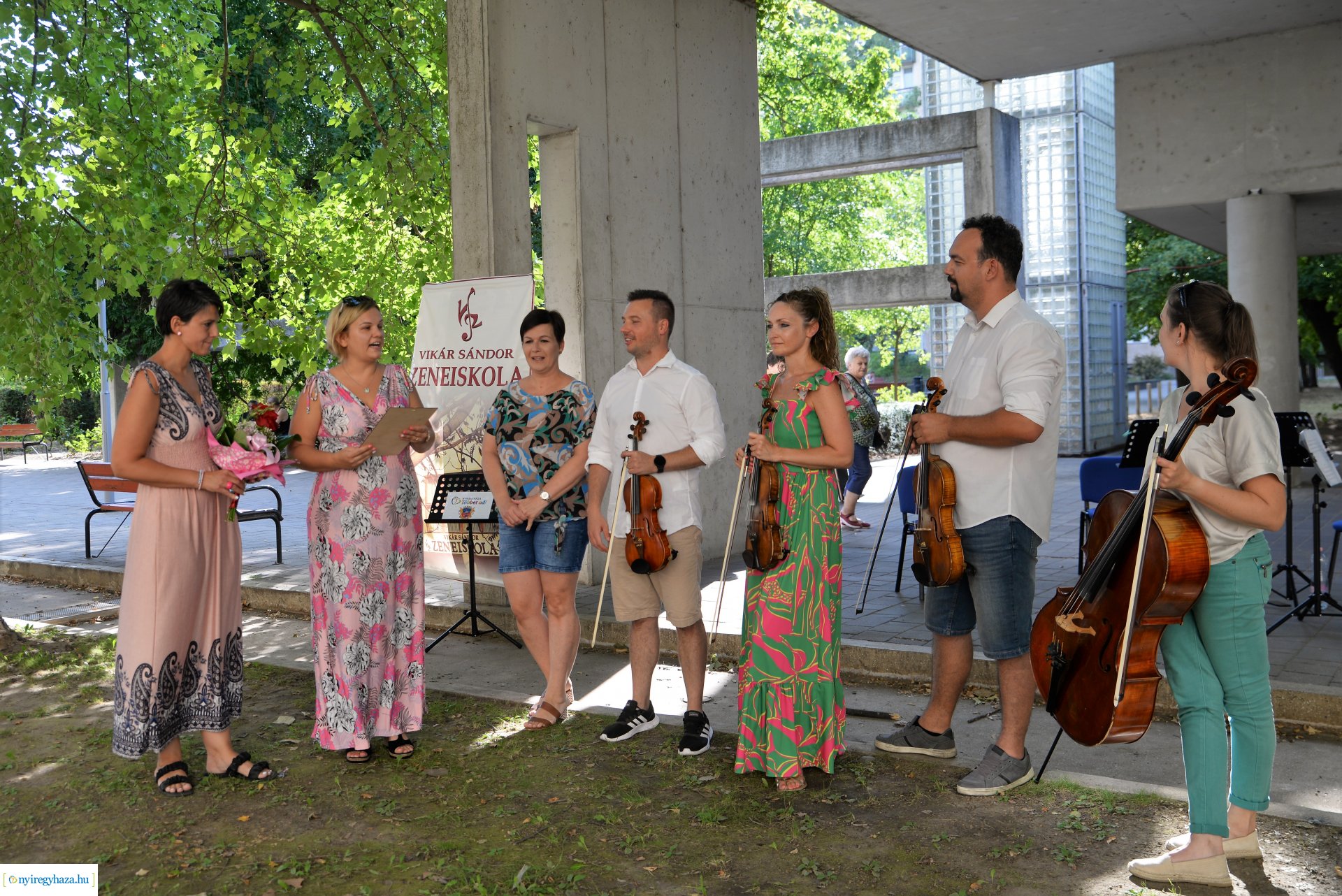 Térzene a Jósavárosban