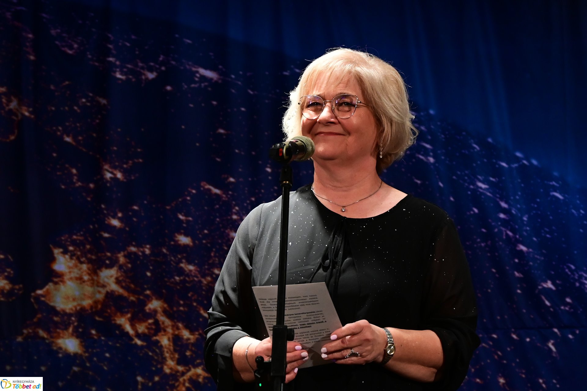 Jótékonysági bál a Jókaiban