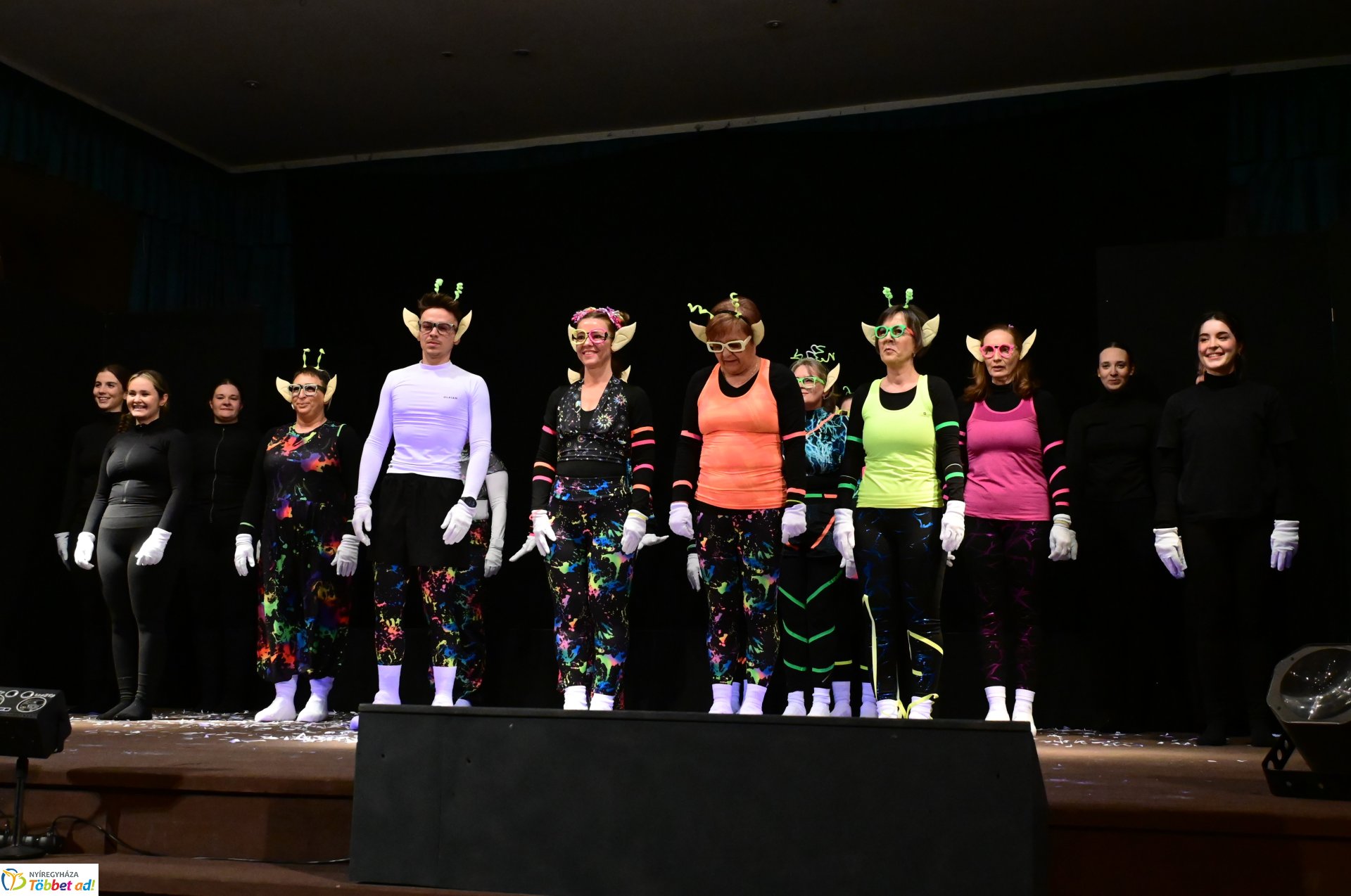 Jótékonysági bál a Jókaiban