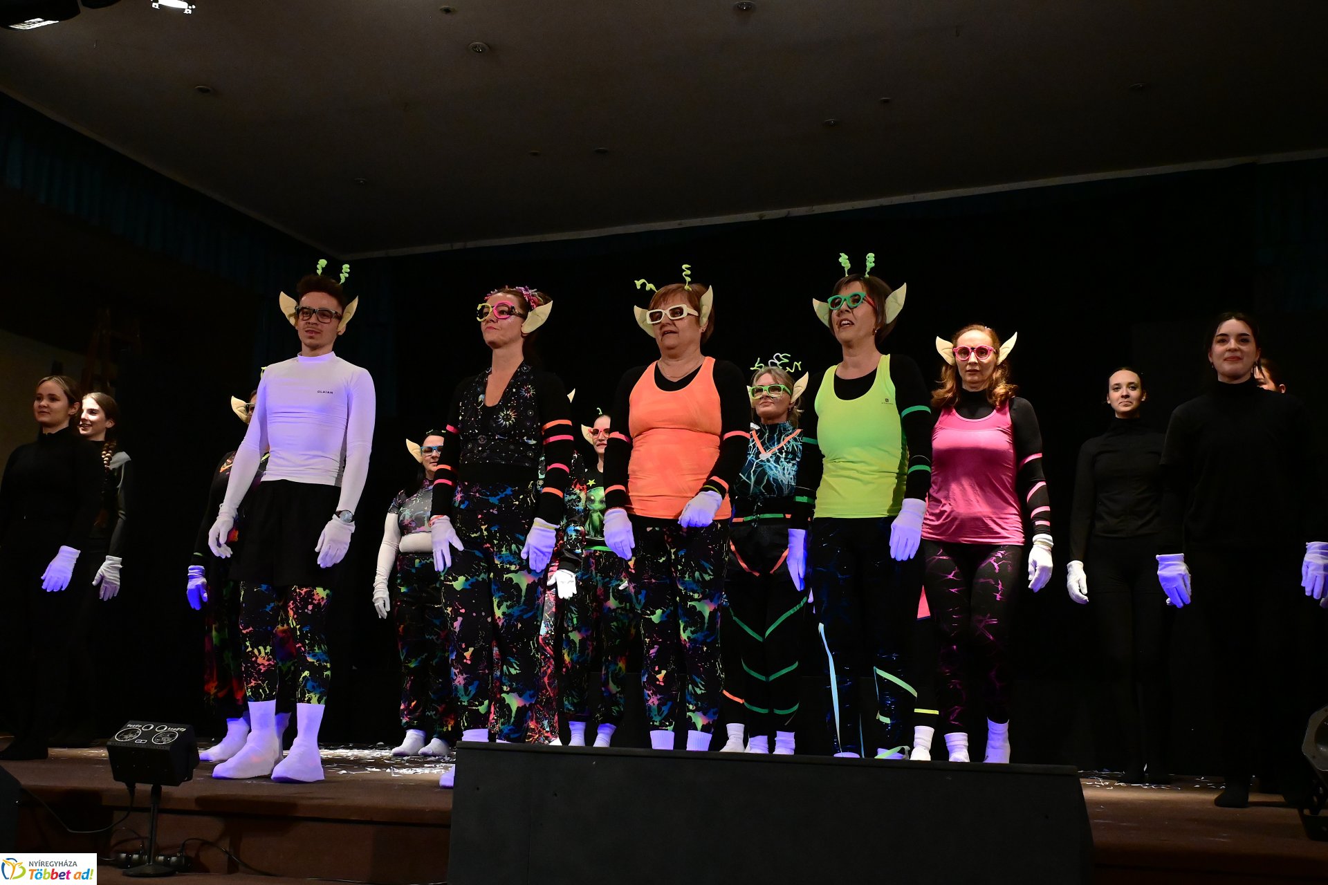 Jótékonysági bál a Jókaiban