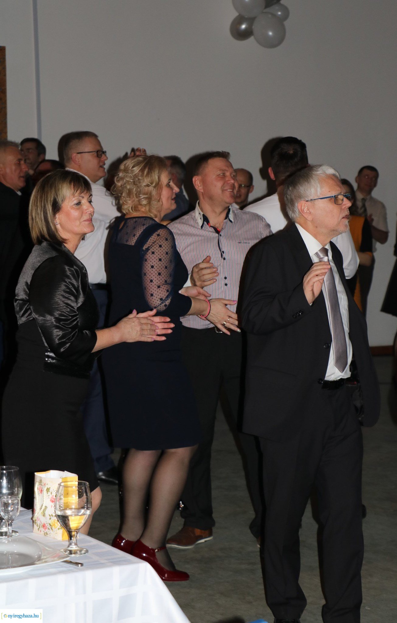 Jótékonysági bál a Szent Imrében