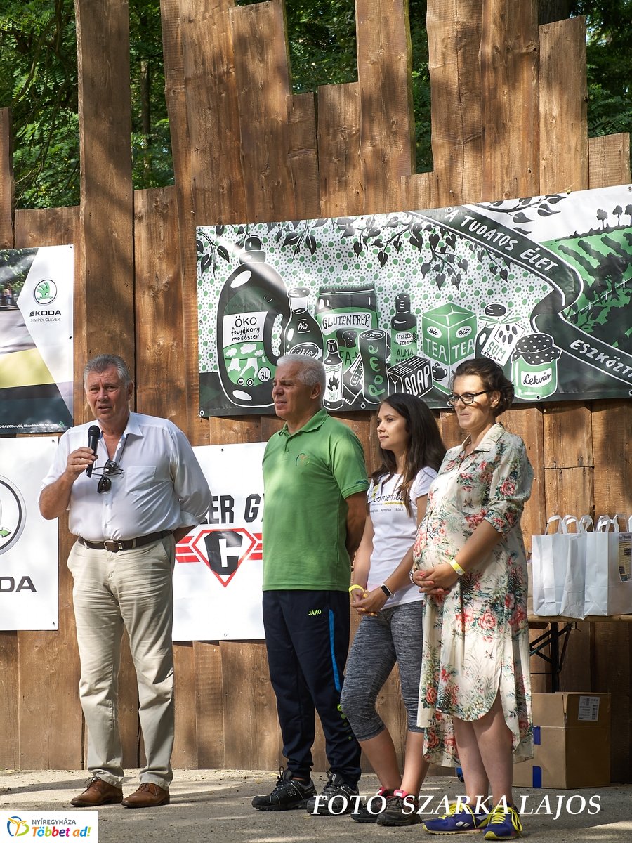 Jótékonysági futás az Erdei Tornapályán