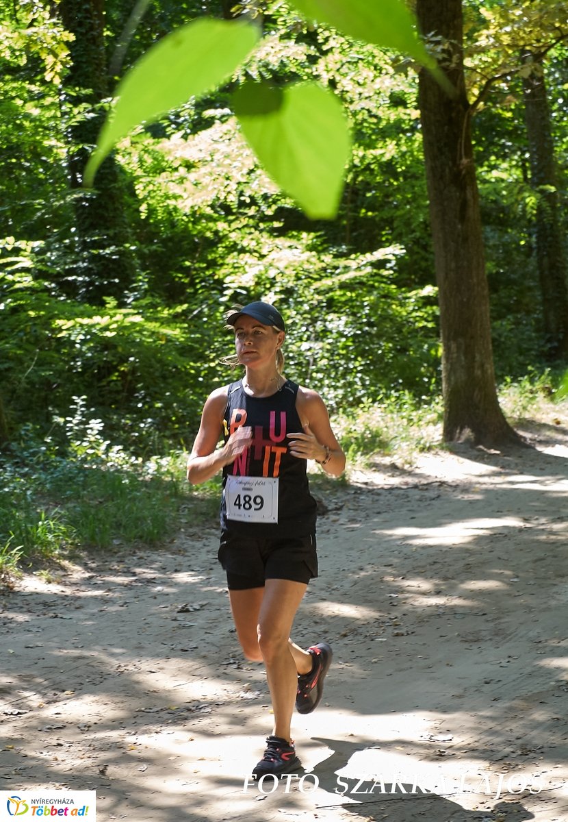 Jótékonysági futás az Erdei Tornapályán