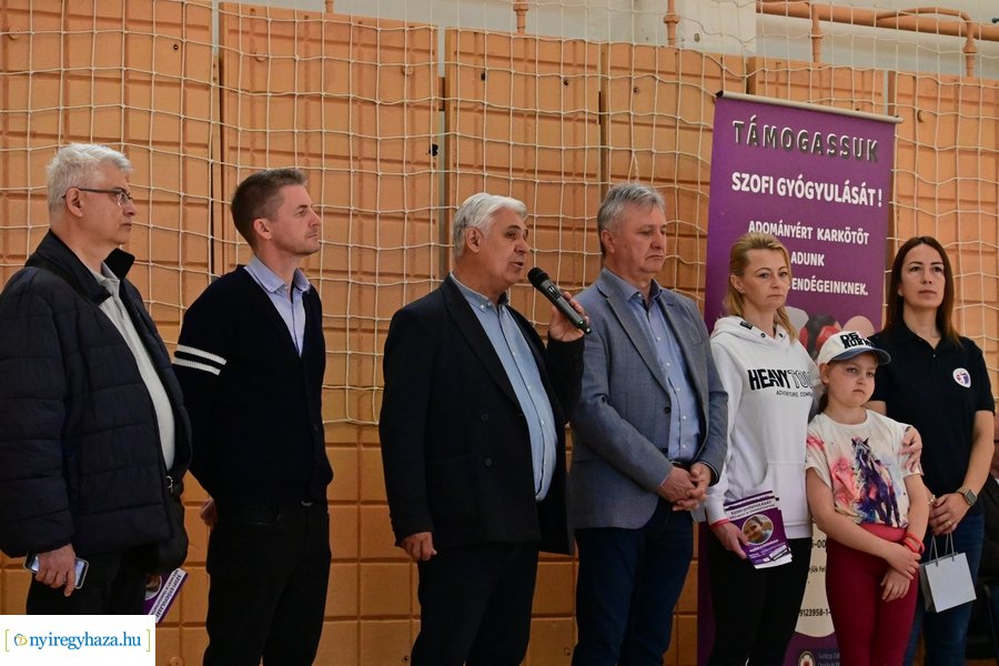 Jótékonysági kézilabda Szofi gyógyulásáért