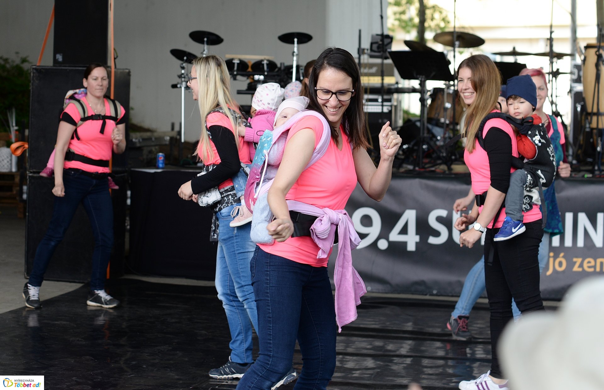 Jótékonysági koncert a Budai ikrekért