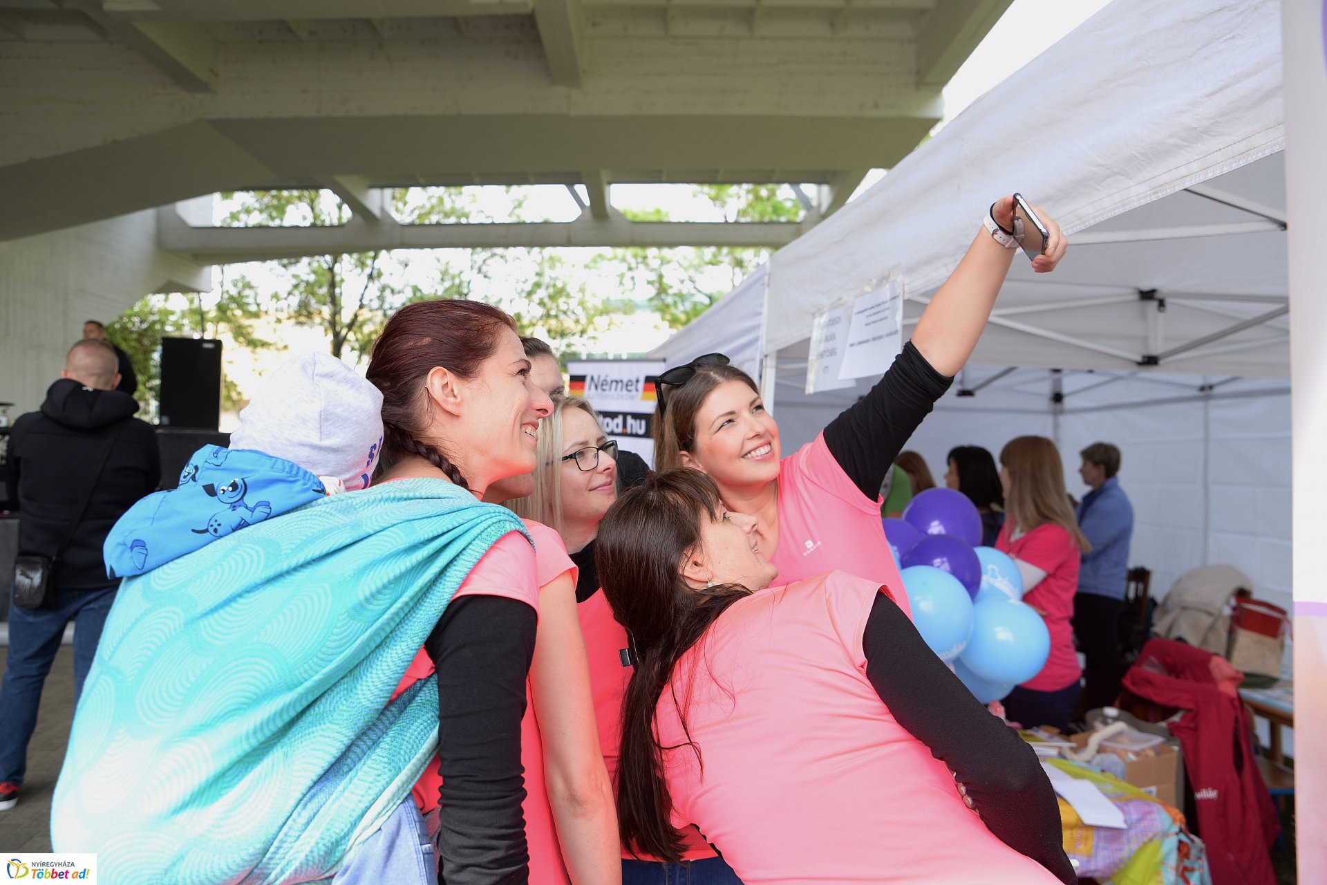 Jótékonysági koncert a Budai ikrekért