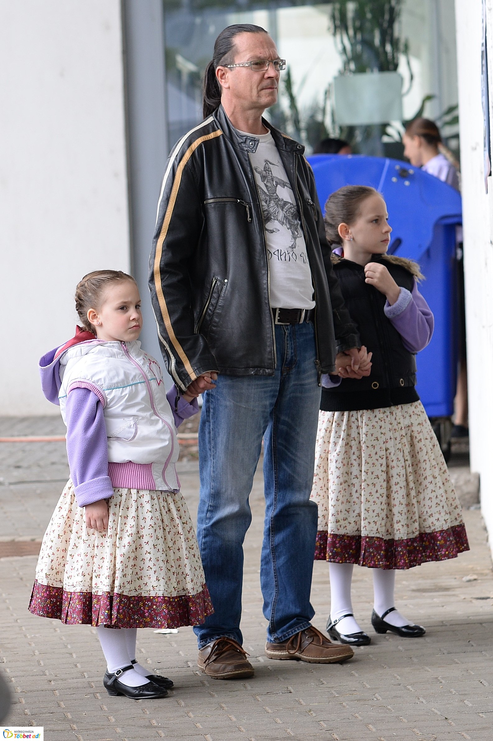 Jótékonysági koncert a Budai ikrekért