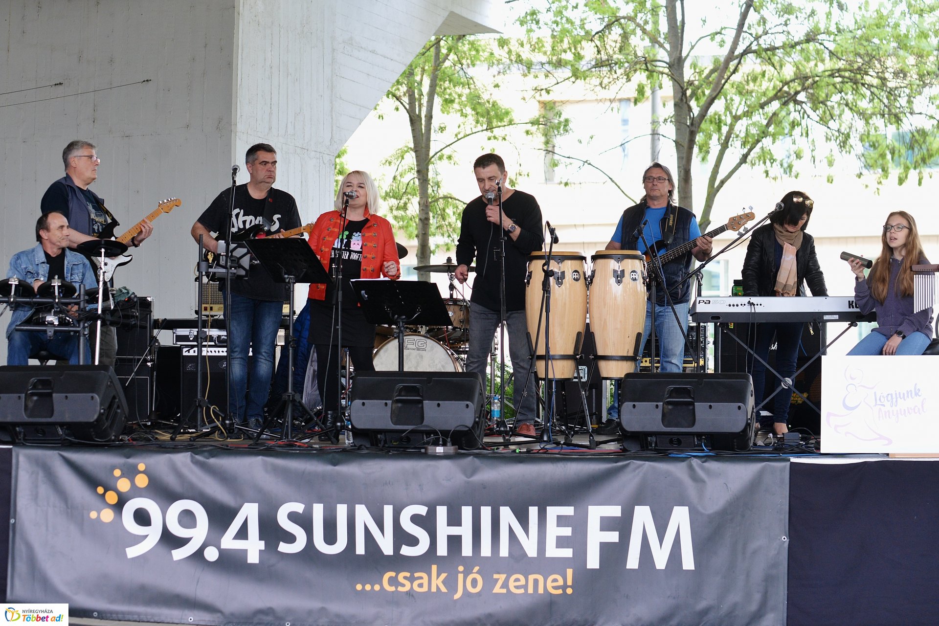 Jótékonysági koncert a Budai ikrekért